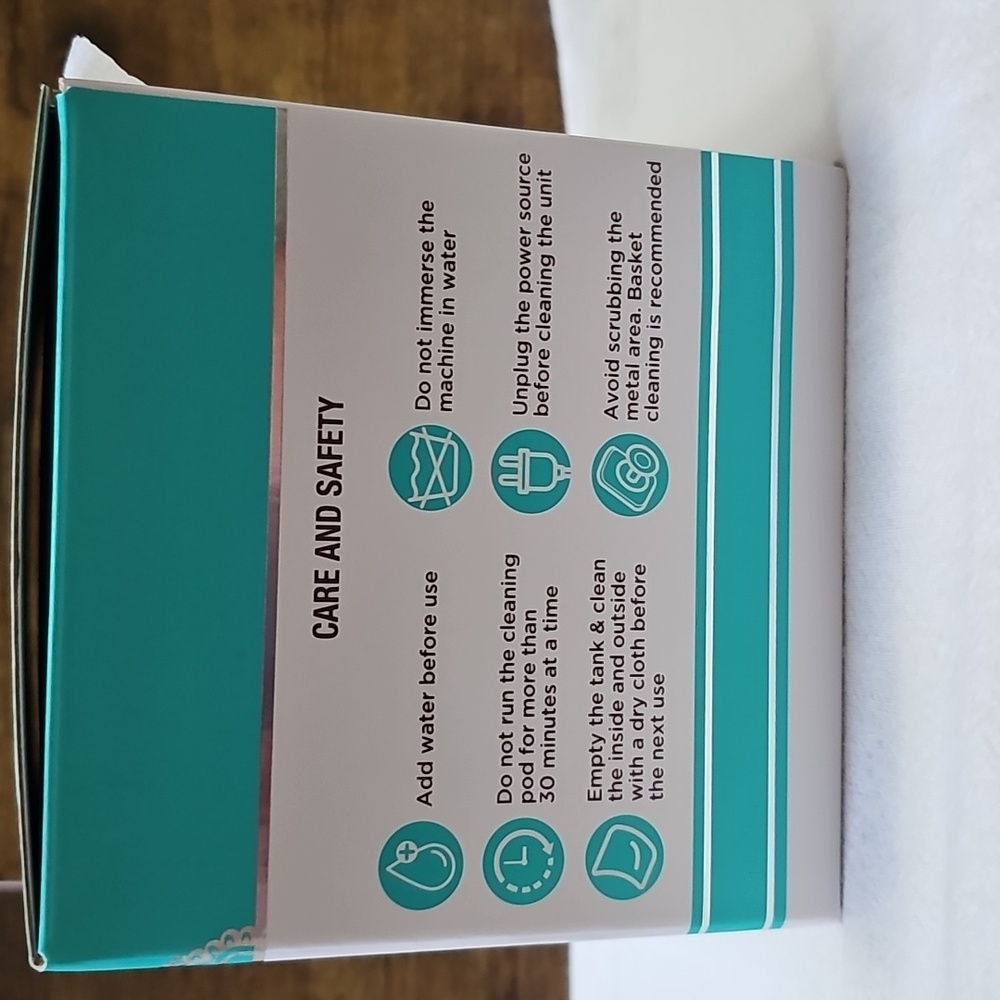 Guru Nanda Retainer & Denture Cleaning Pod - Picture 4 of 4